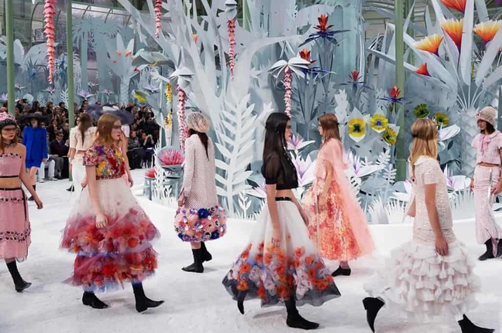 HAUTE COUTURE CHANEL SHOW SS15